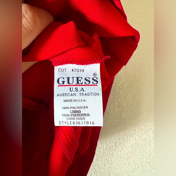 GUESS red halter mini dress. Form fitting size 5 fits like a size 3 dress. - Picture 4 of 4